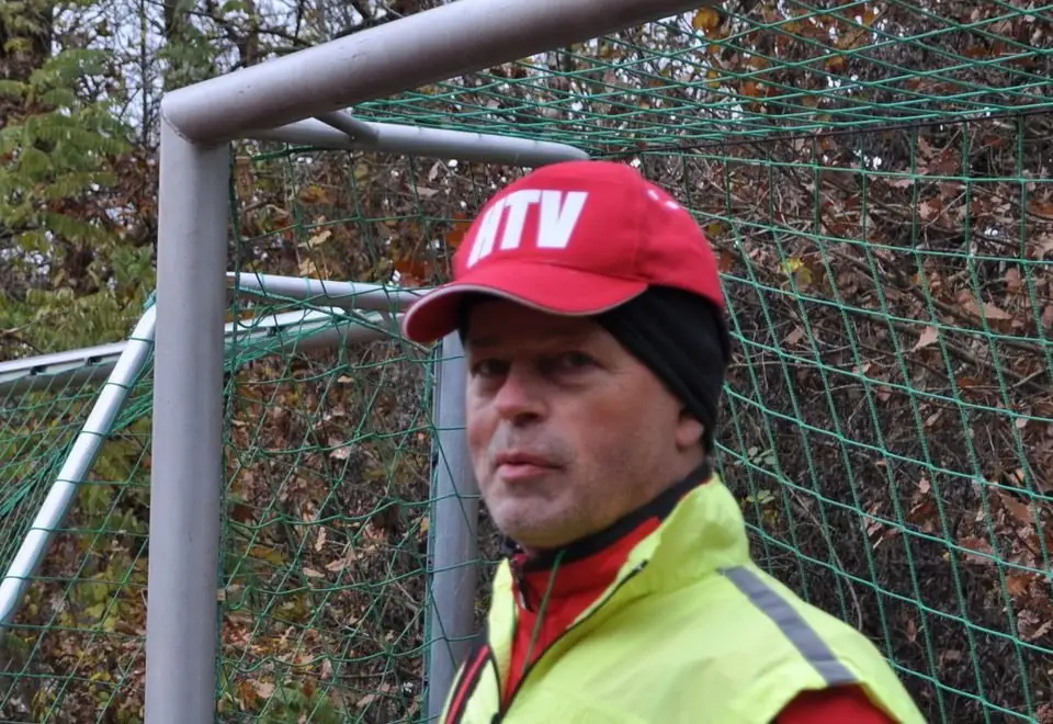 18. Lorsbacher Cross-Duathlon - Ein Event, zwei Berichte - Teil II: "Peter Kerger überwacht als HTV Kampfrichter den ordnungsgemäßen Ablauf des Lorsbacher Cross-Duathlon"