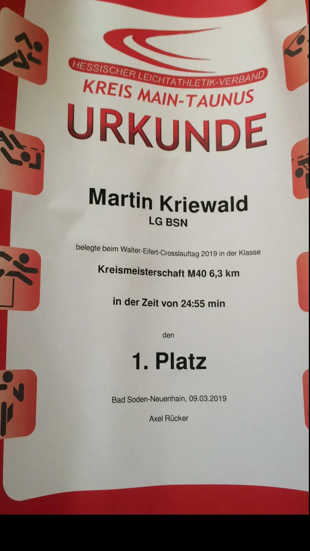 Walter-Eifert-Crosslauftag 2019: Da bleibt kein Schuh trocken